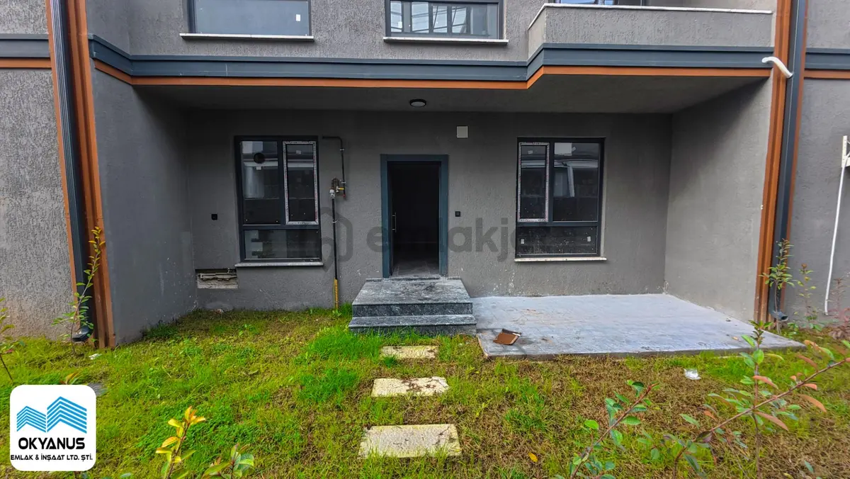 Karasu’da Satılık 3+1 Villa Müstakil Geniş Bahçeli - 2
