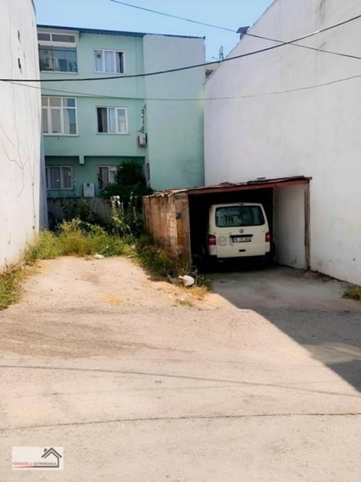 Bağlarbaşı Mah. Metroya Yürüme Mesafesinde Ruhsatlı Satılık Arsa