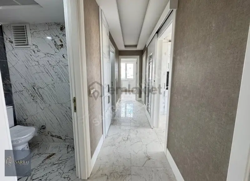 Sarraf Yapıdan Butik Sitede E-5 Dibinde Dekorlu 2+1 Daire - 11