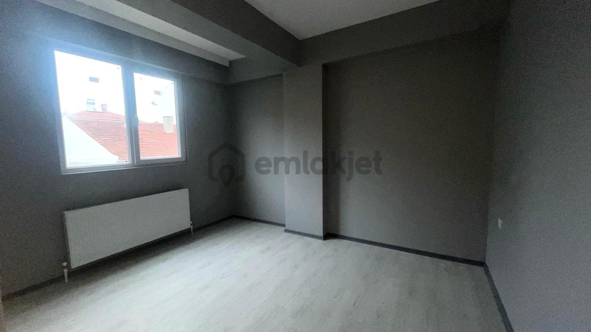 Kurtuluş Mahallesinde Sıfır 2+1 Daire - 7