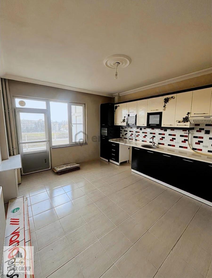 İpsala Hürriyet Cad. Ayçiçek Apt. 3+1 Satılık Daire!! - 9