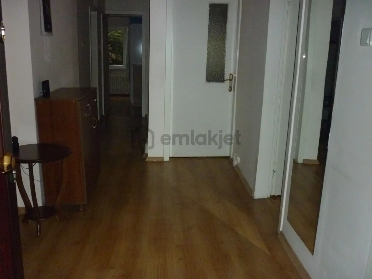 Fatih Mahallesinde 3+1 Site İçinde Ara Kat Daire! - 12