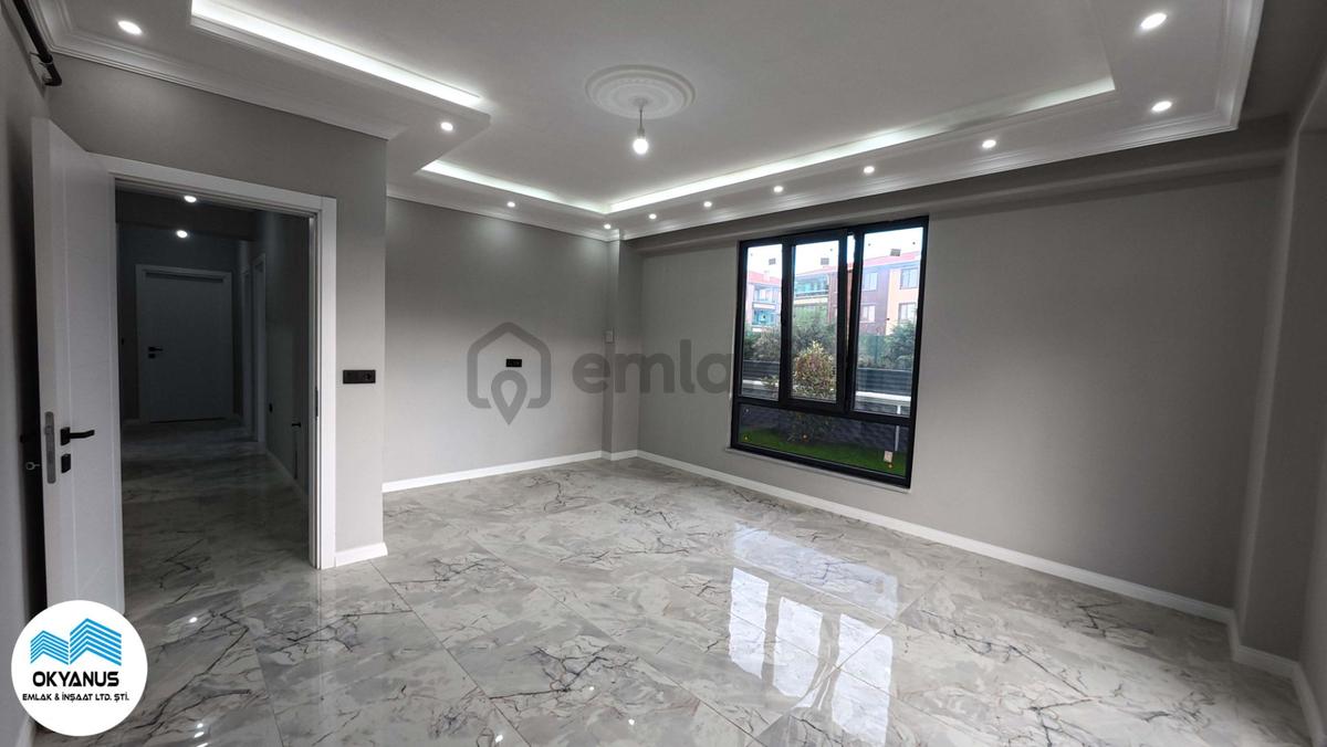 Sakarya Karasu'da Bahçeli 3+1 Satılık Daire - 11