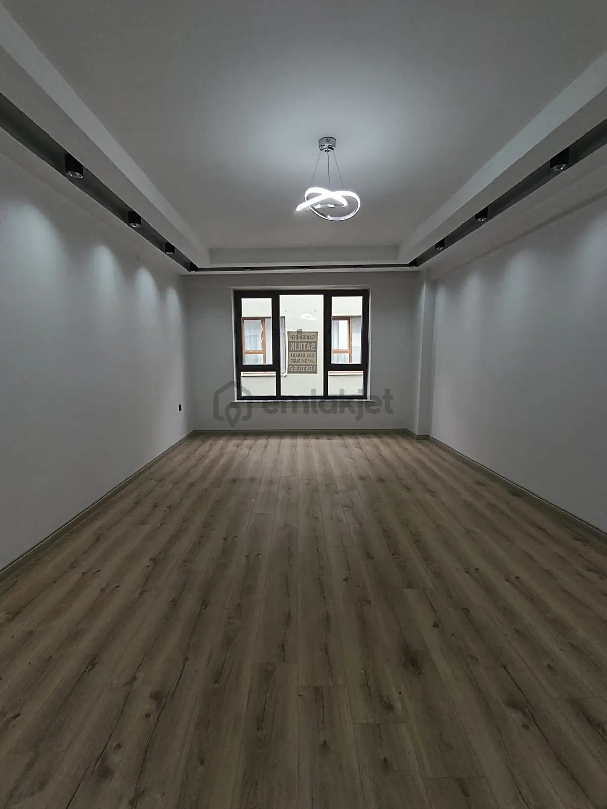 Batıkent Te Özel Garajlı Ebeveyn Banyolu 3+1 Sıfır Daireler - 5