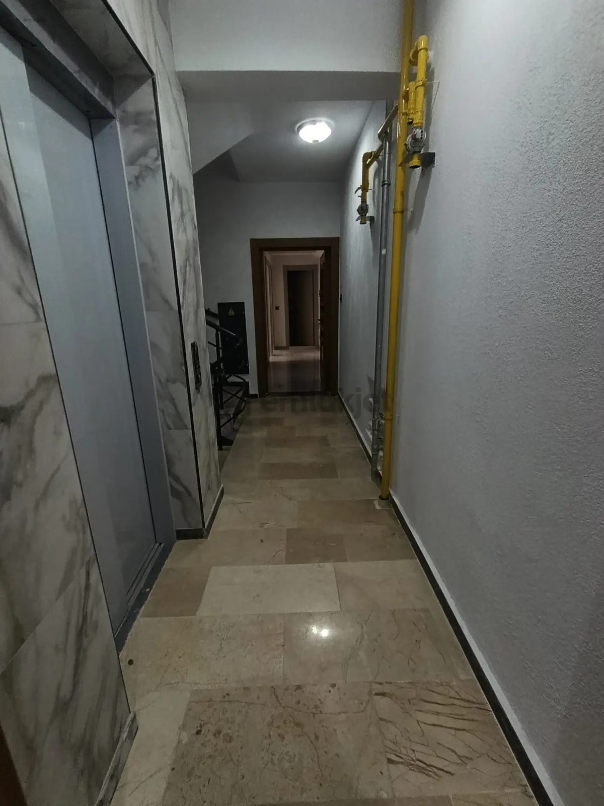 Batıkent Te Özel Garajlı Ebeveyn Banyolu 3+1 Sıfır Daireler - 20