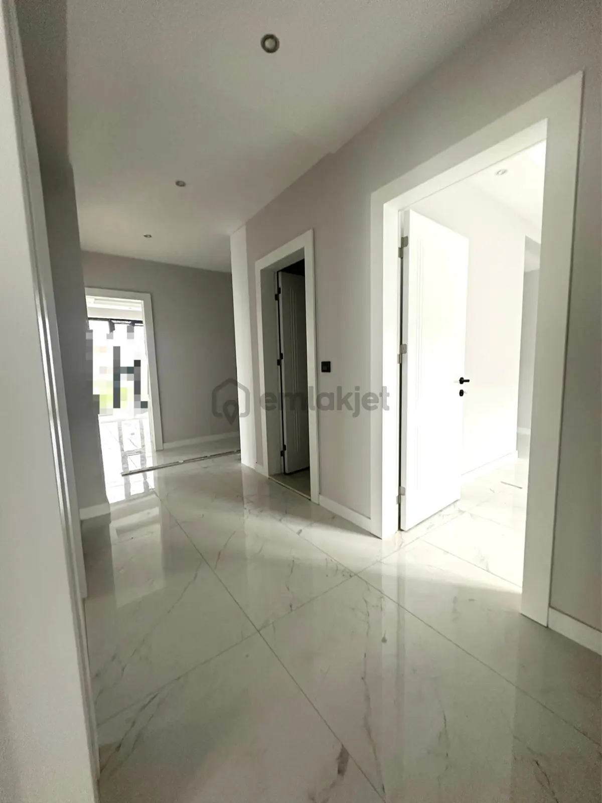 Karamanda Sıfır 145 M2 3+1 Arakat Satılık Daire - 14