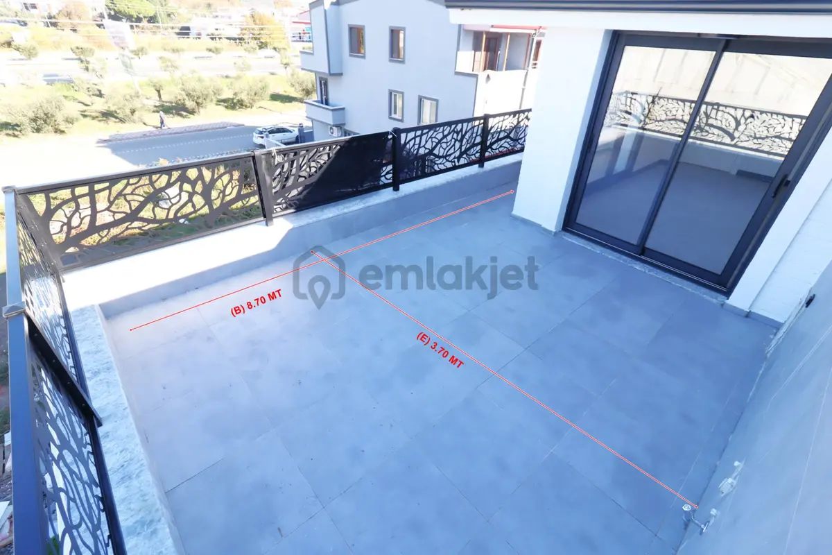 Aygül'den Akçay Yenimahalle'de Sıfır Şömineli Yerden Isıtmalı Ultra Lüks 4+1 Satılık Müstakil Villa - 35