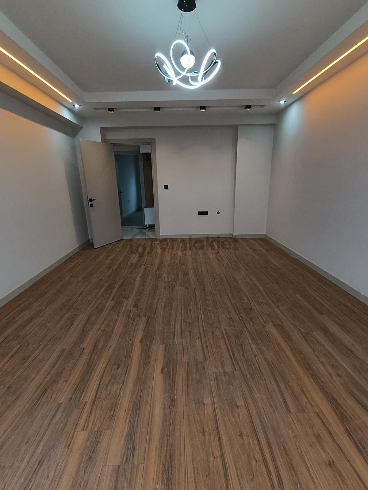 Şirintepe De Ebeveyn Banyolu 2+1 Sıfır Daire - 9