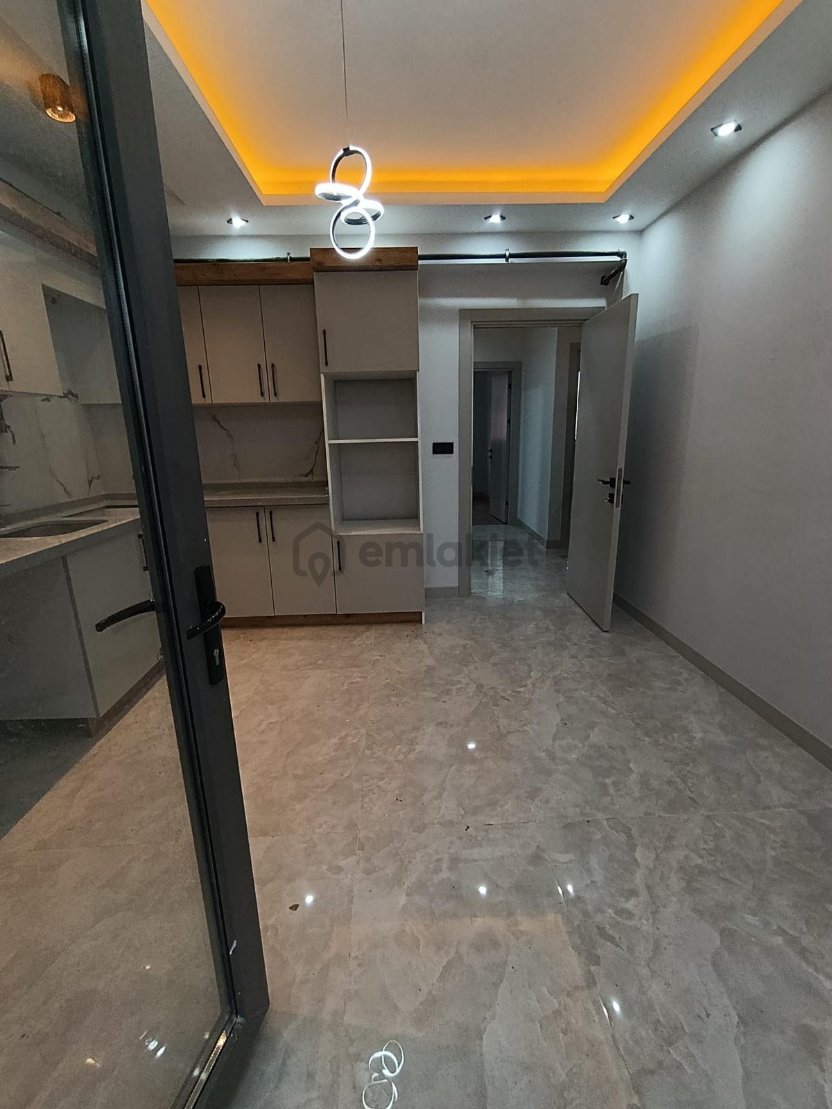 Şirintepe De Ebeveyn Banyolu 2+1 Sıfır Daire - 3