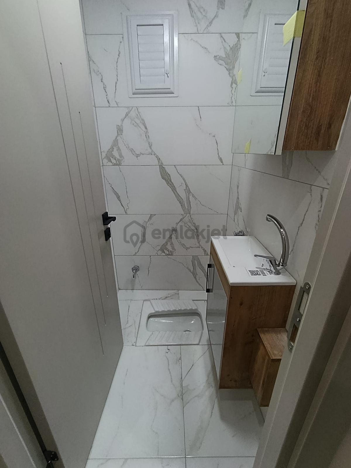 Şirintepe De Ebeveyn Banyolu 2+1 Sıfır Daire - 16