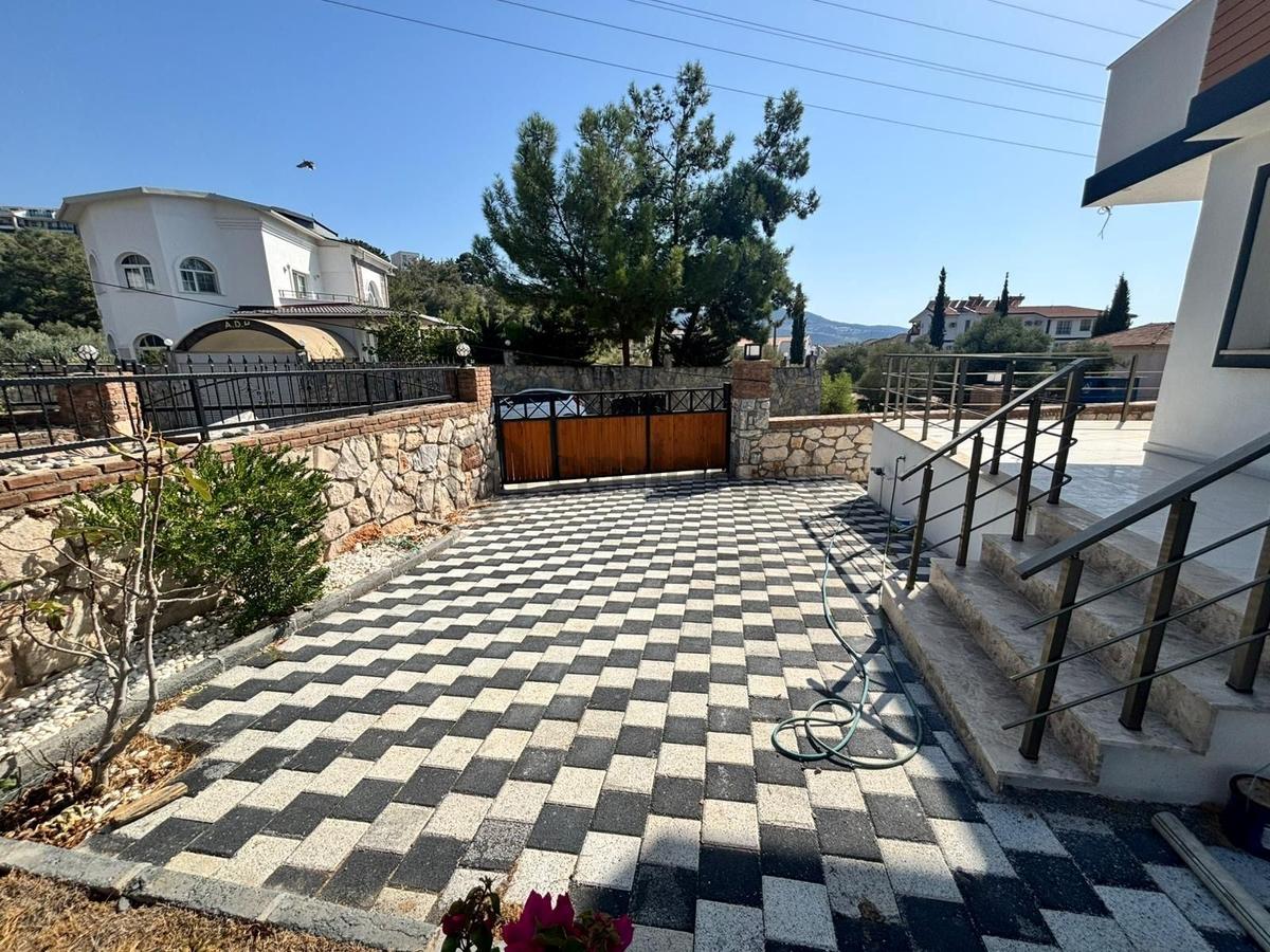 Deniz Manzaralı Sıfır Villa - 4