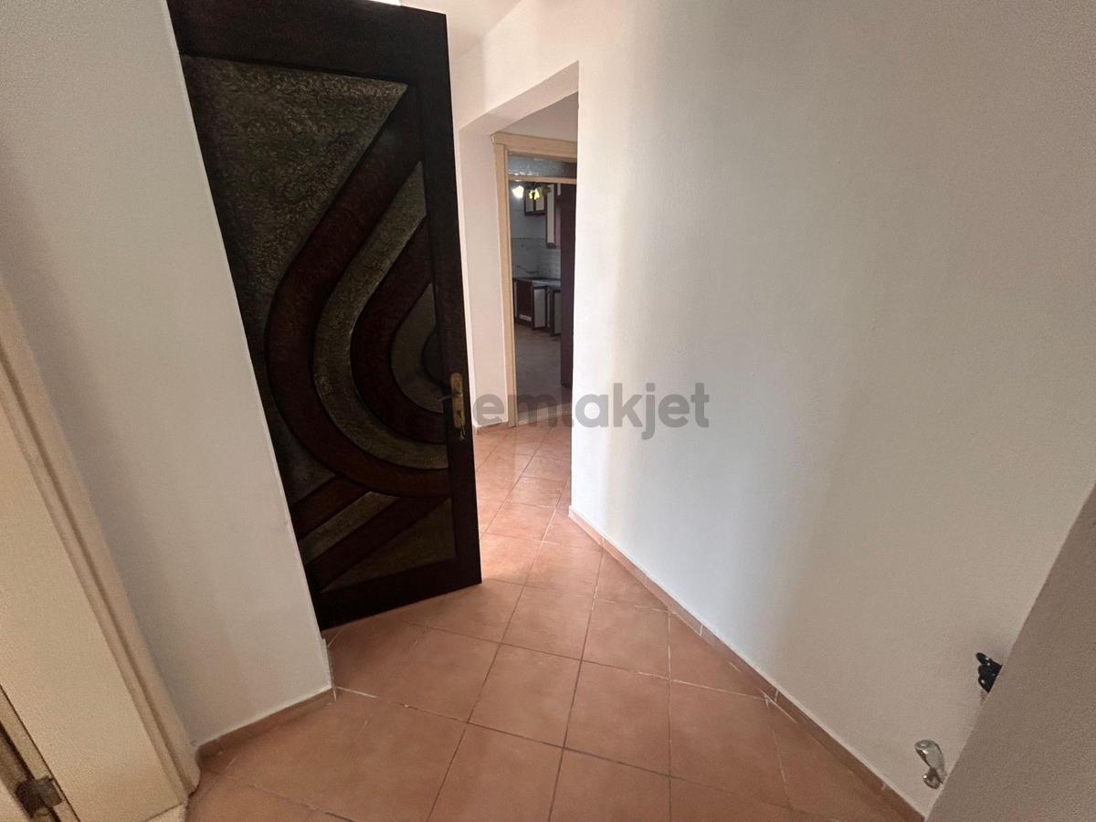 Tuana Emlak'tan Toparlar'da 2+1 Giriş Kat Daire - 9