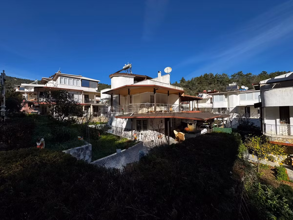Deniz Ve Doğa Manzaralı Bahçeli İkiz Villa - 9