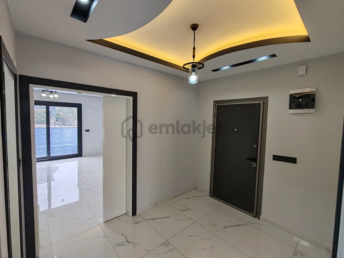 Didim'de 4+1 Denize 500m Yakın Müstakil Villa Ebeveyn Banyolu - 10