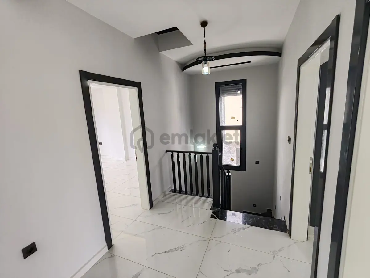 Didim'de 4+1 Denize 500m Yakın Müstakil Villa Ebeveyn Banyolu - 19