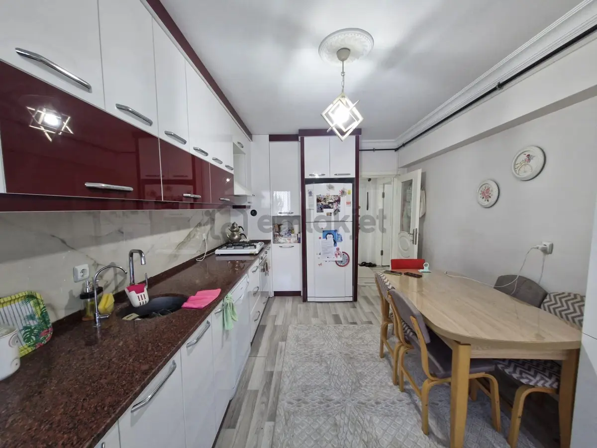 Kale Mahallesi Lozanevler Civarı Satılık Daire - 3