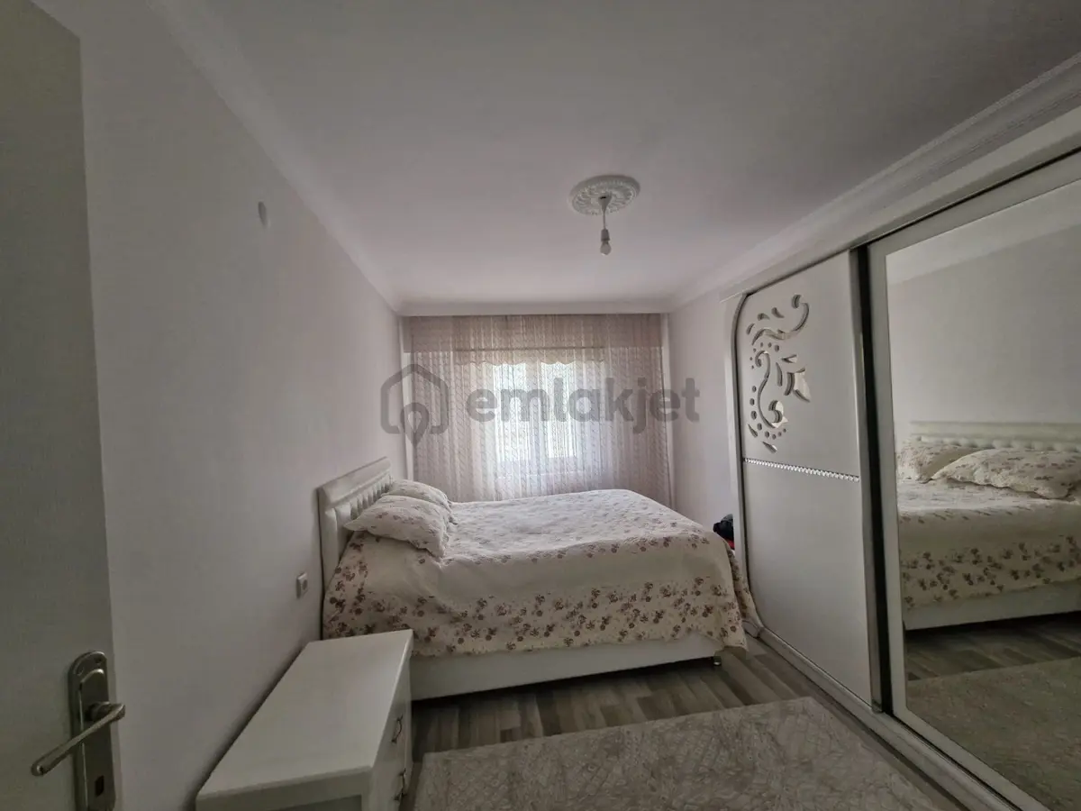 Kale Mahallesi Lozanevler Civarı Satılık Daire - 12