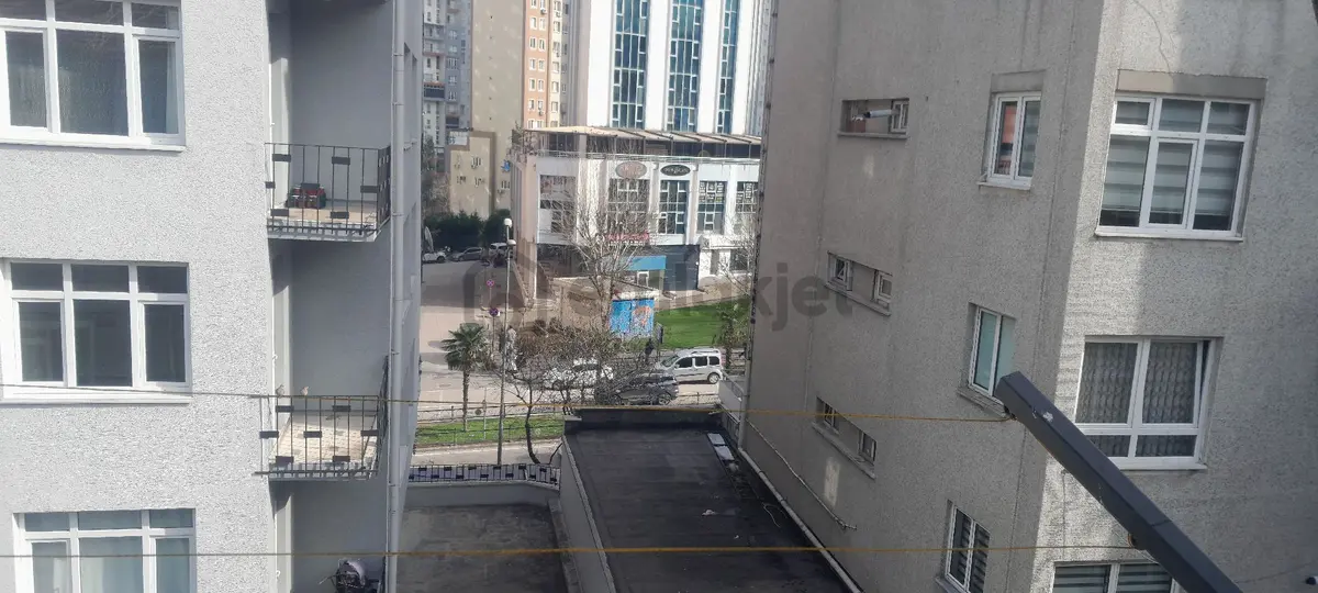 Son Kat Bakımlı Kombili Manzaralı Satılık Daire - 10