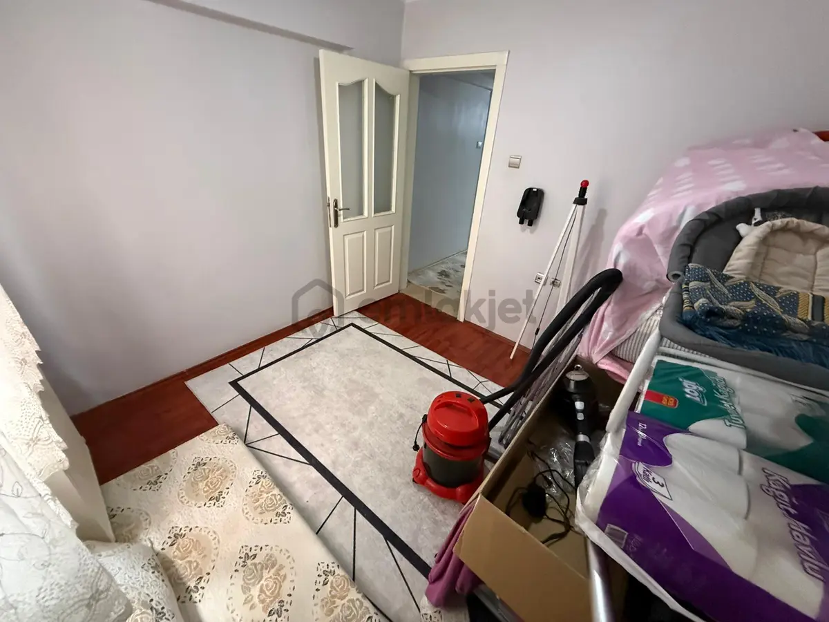 Yeni Etlik Caddesi Yakını Balkonlu Kot2 - 6
