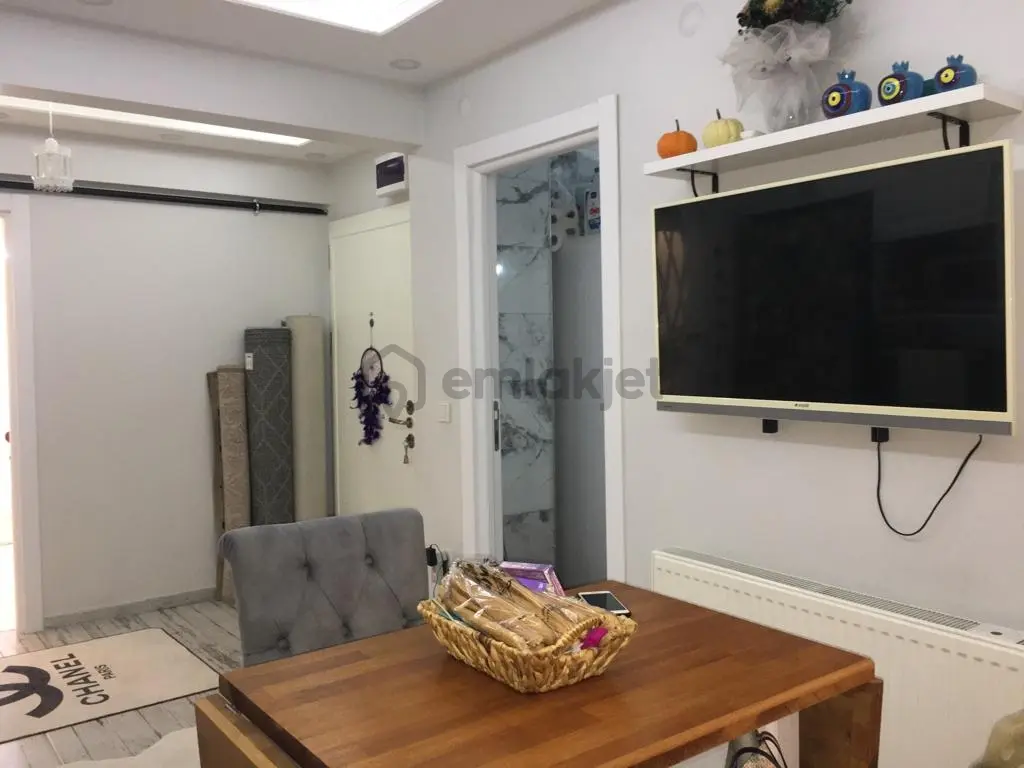 Meydana Yakın Full Tadilatlı 2+1 Satılık Daire - 7