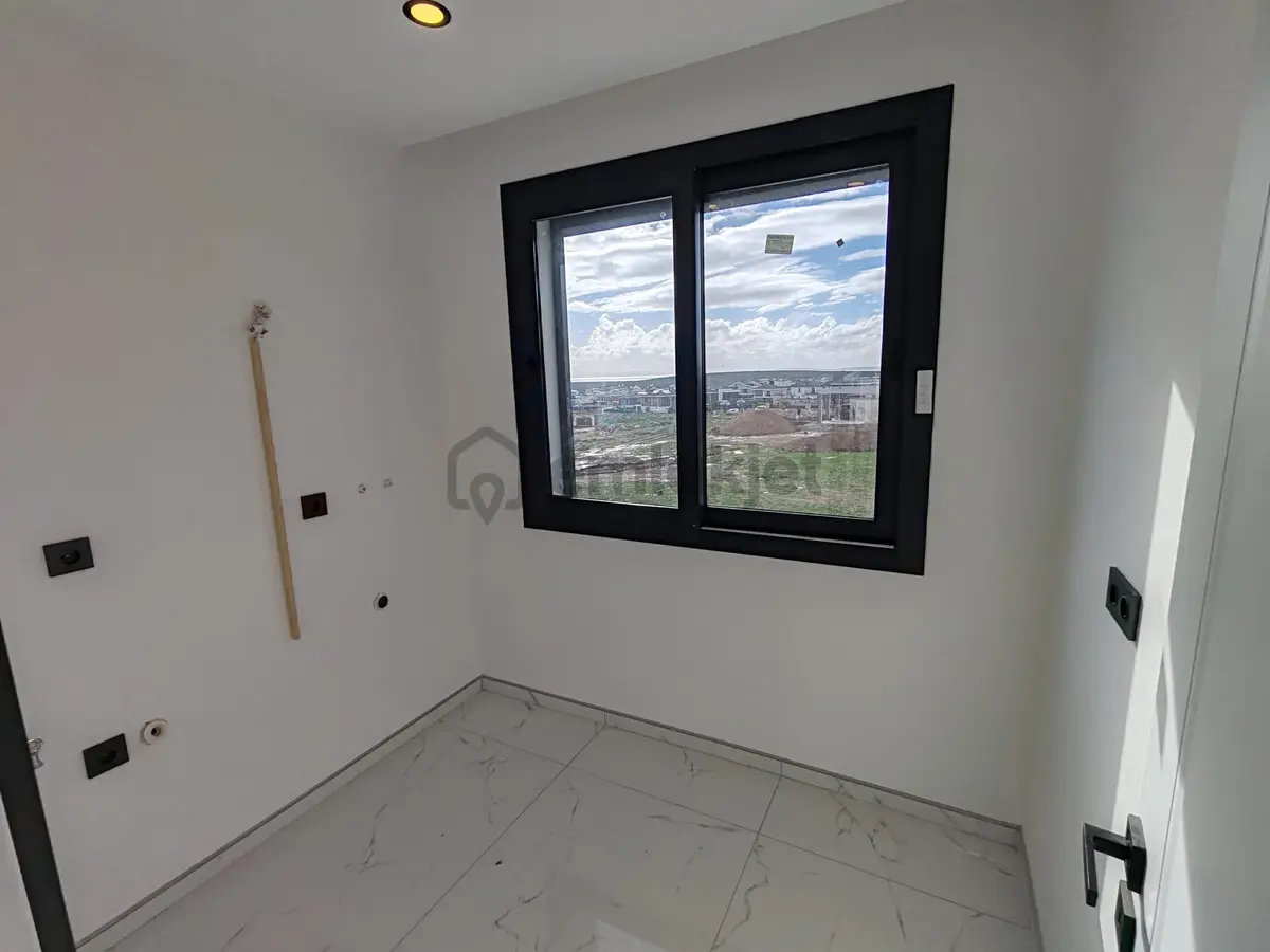 Didim Merkezde 4+1 Lüks Villa 600m2 Arsa İçinde - 30