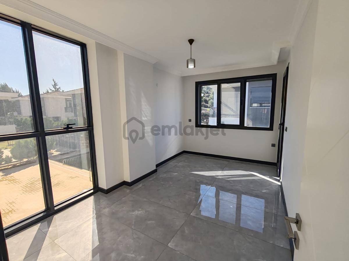 Didim'de Muhteşem 3+1 Satılık Villa Denize Yakın - 30
