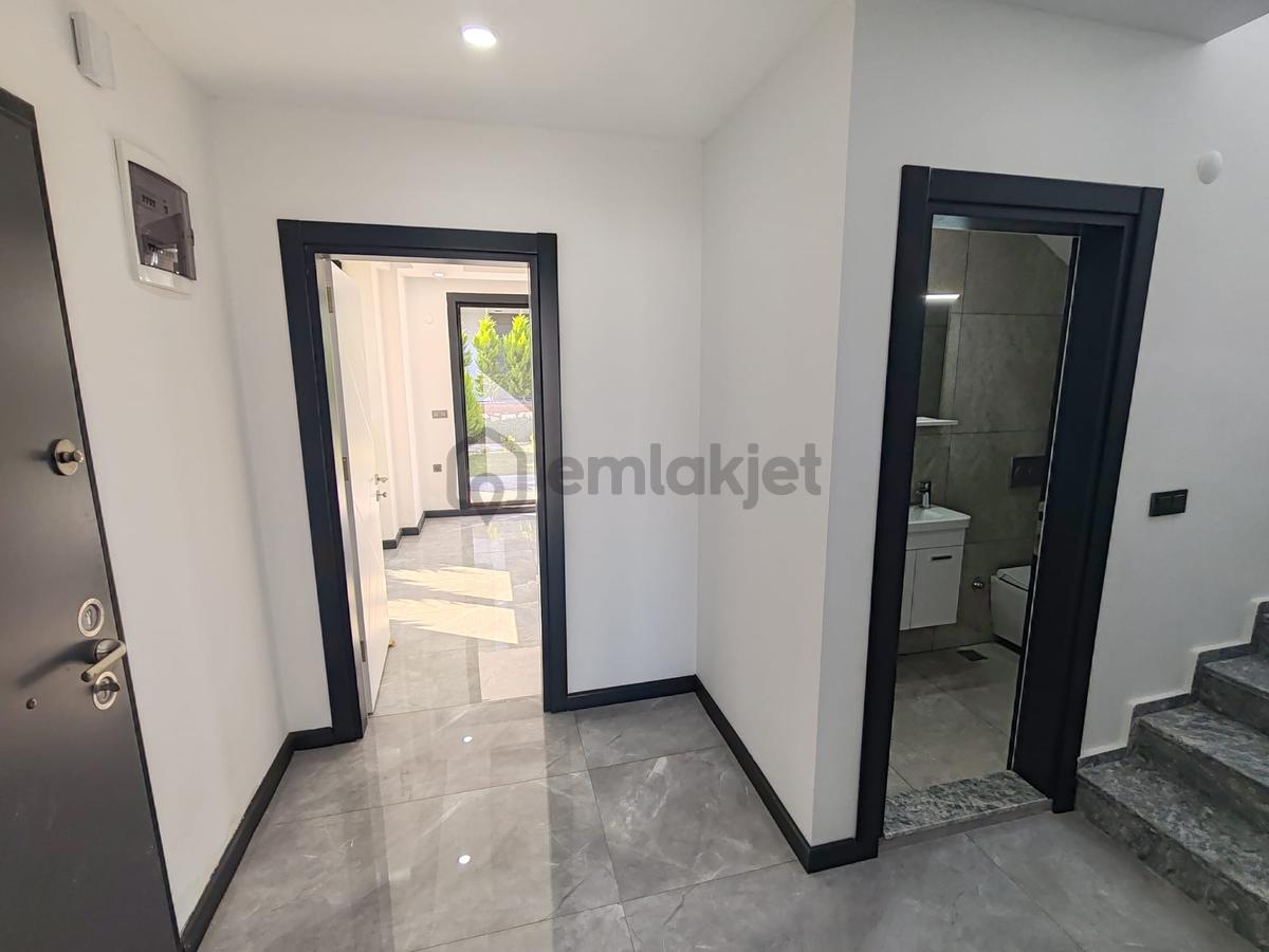 Didim'de Muhteşem 3+1 Satılık Villa Denize Yakın - 15