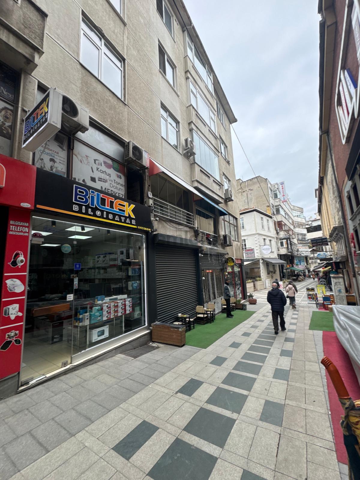 Trabzon Meydan'da Satılık Dükkan - 2