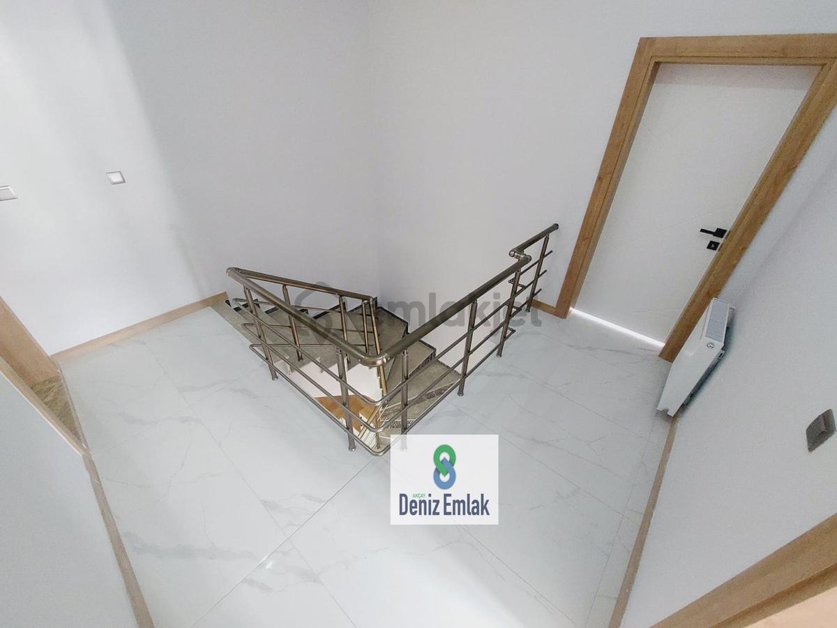 Denizden Akçayda Denize 100 M Öncephe Geniş Satılık 4+1 Dubleks Daire . - 26