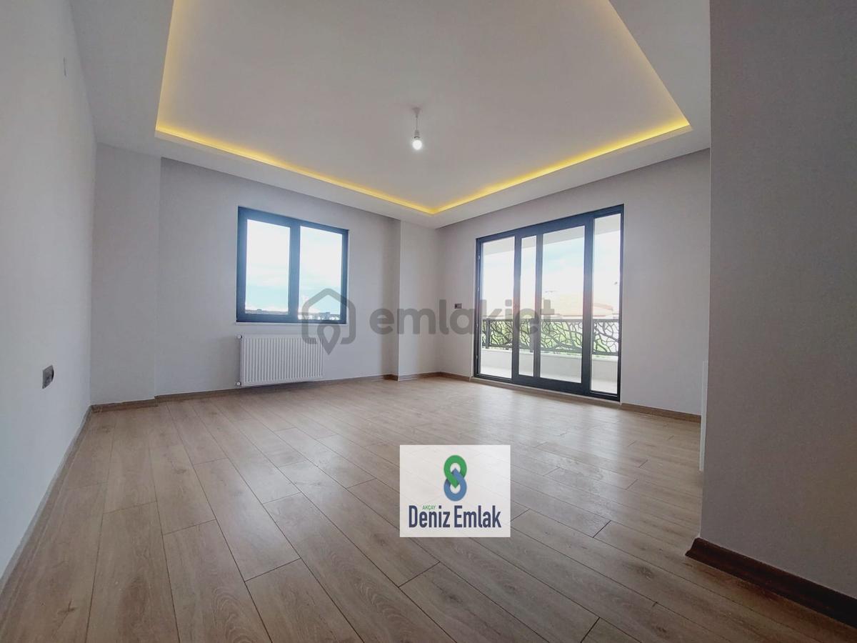 Denizden Akçayda Denize 100 M Öncephe Geniş Satılık 4+1 Dubleks Daire . - 7