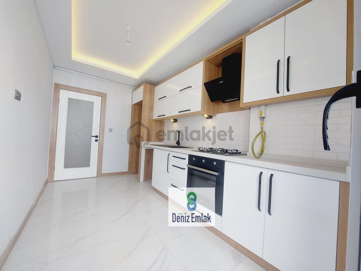 Denizden Akçayda Denize 100 M Öncephe Geniş Satılık 4+1 Dubleks Daire . - 8