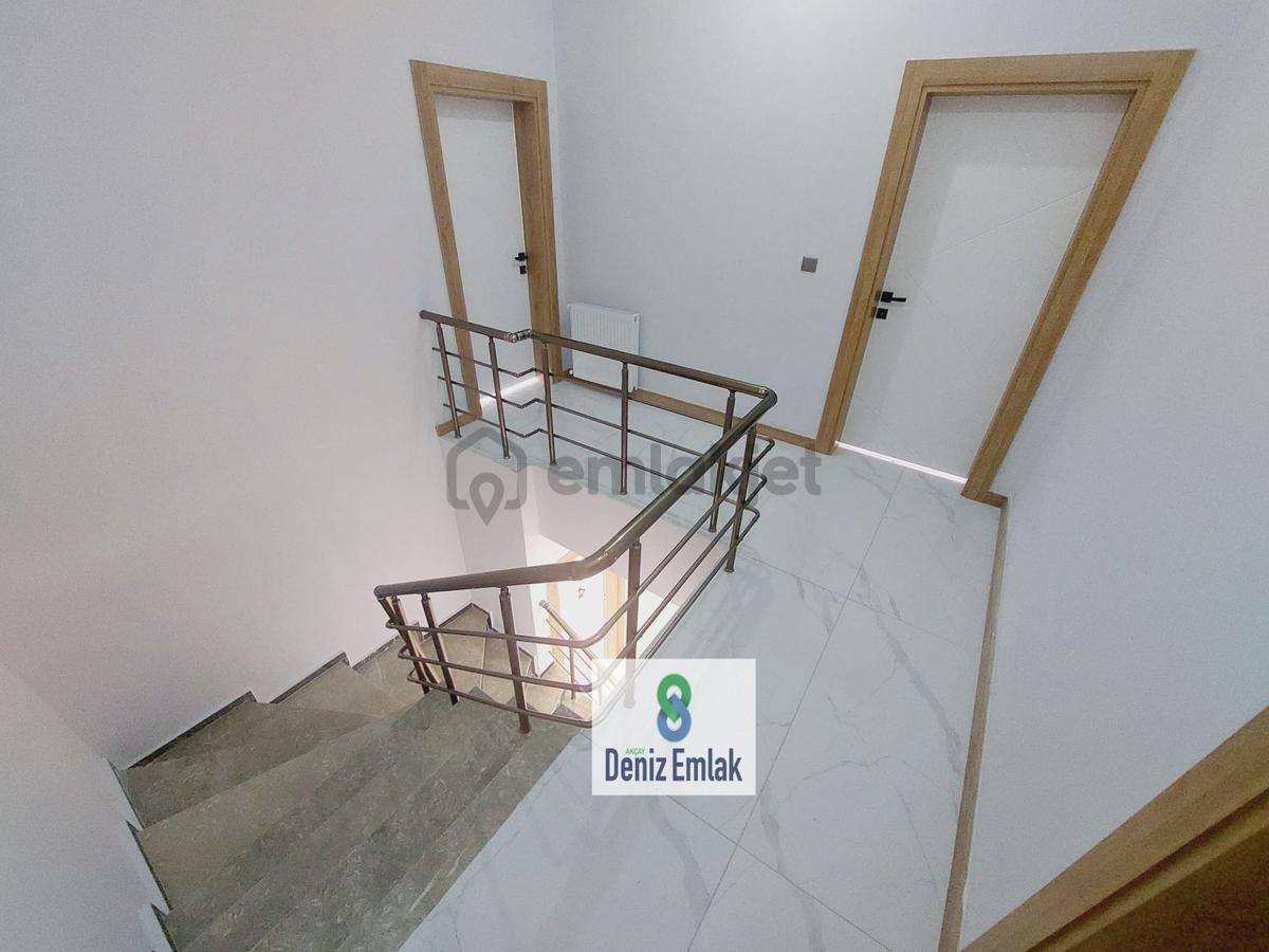 Denizden Akçayda Denize 100 M Öncephe Geniş Satılık 4+1 Dubleks Daire . - 15