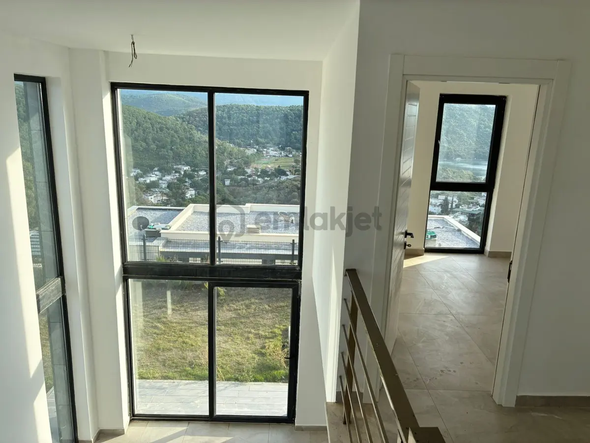 Muğla Bodrum Site İçinde Satılık Villa - 17