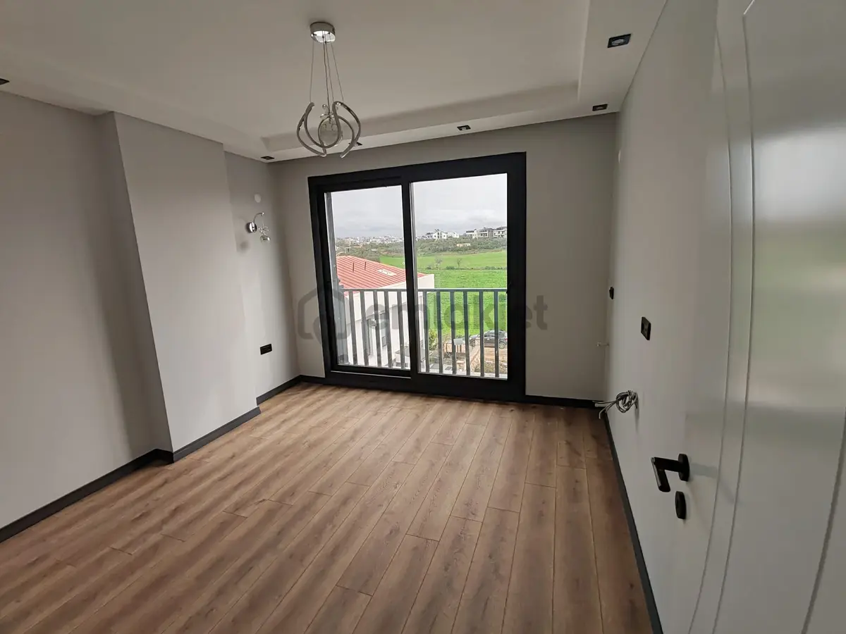 Didim Hisar'da Havuzlu 3+1 Villa Pazarlıklı - 13