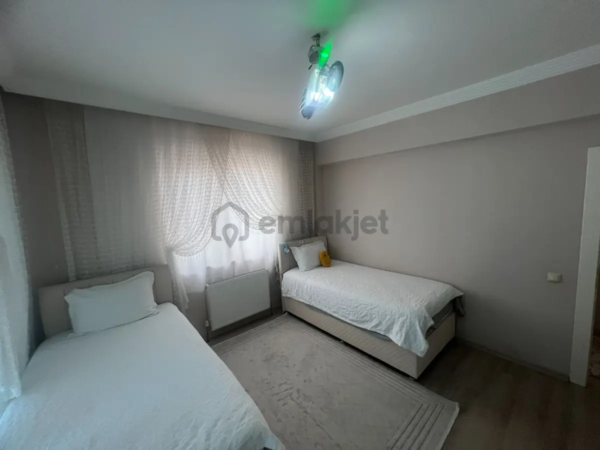 Etimesgut Ayyıldızda Satılık 3+1 Lüks Geniş Daire - 25