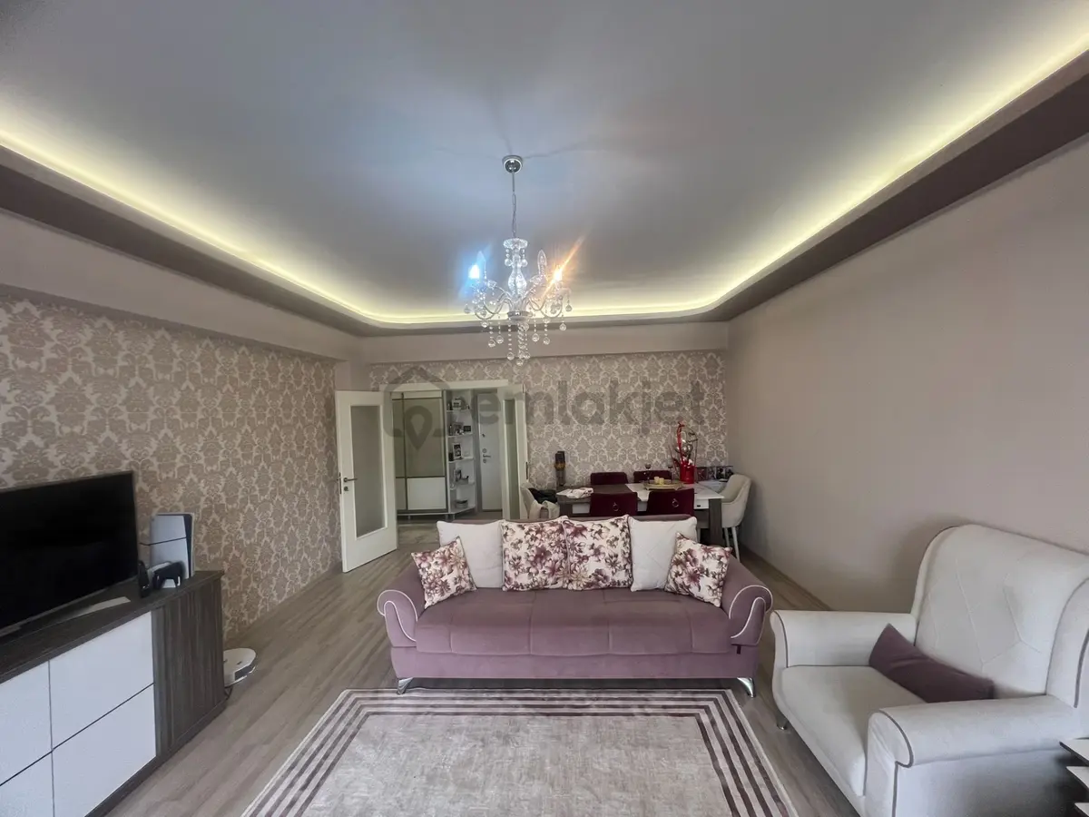Etimesgut Ayyıldızda Satılık 3+1 Lüks Geniş Daire - 9