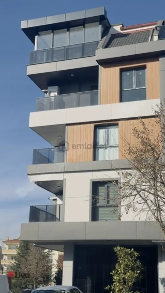 Bahçelievlerde Merkezi Konumda Satılık 3+1 Dubleks Daire - 2