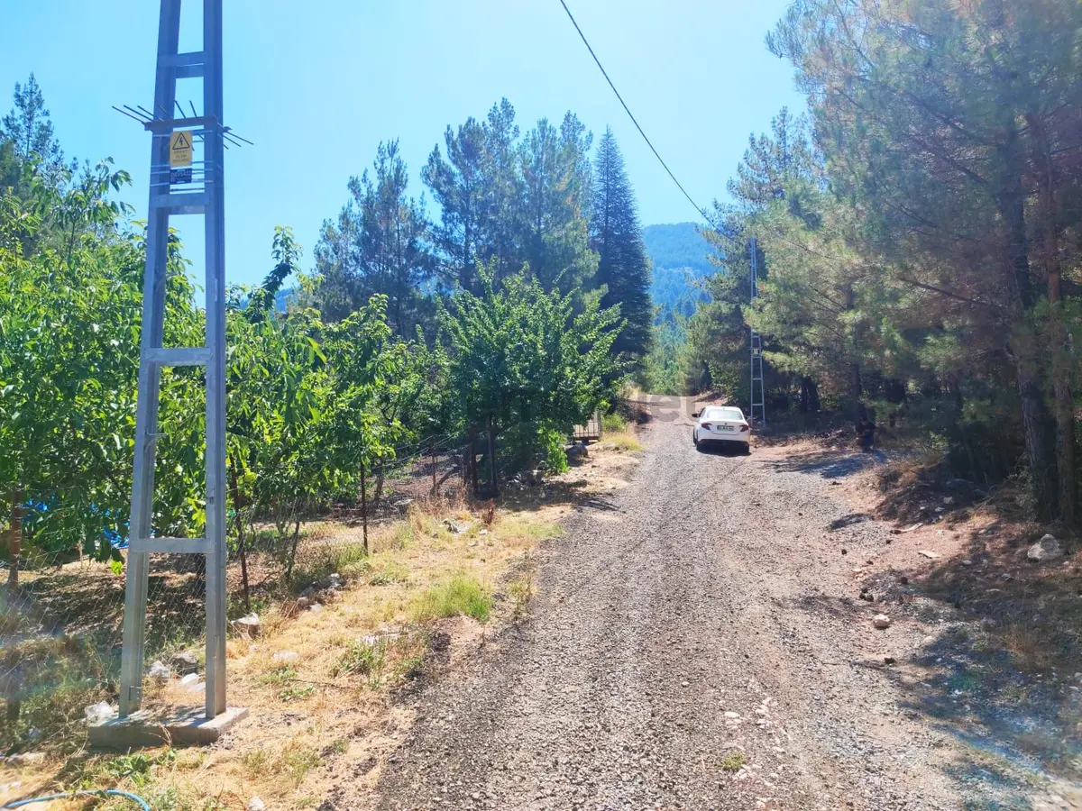 Kar Emmlaktan Eskkonacıkta 240 M2 Satılık Arsa - 3