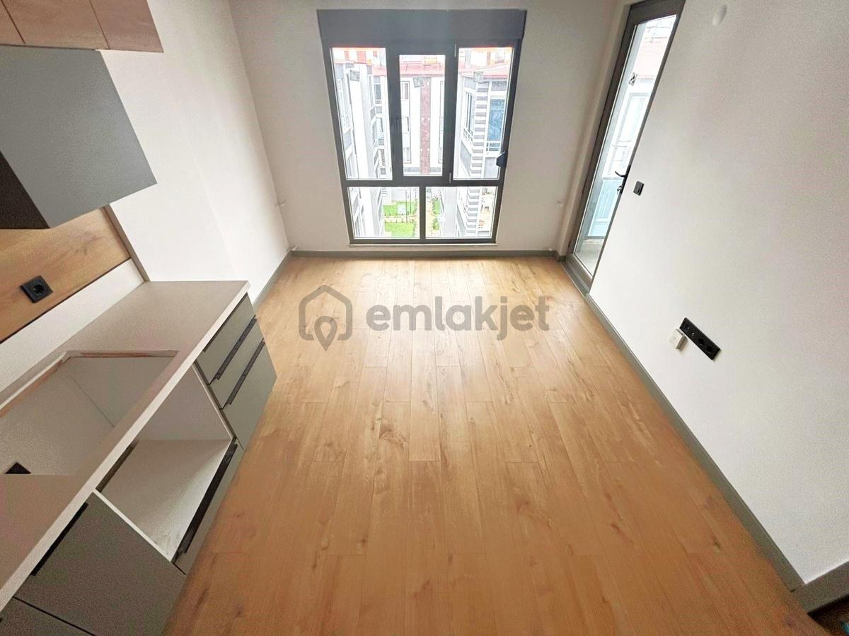 🏡akçay'da Aygül'den Sıfır Merkezi Lokasyon'da Ara Kat Asansörlü Açık Mutfaklı 1+1 Satılık Daire🏡 - 6