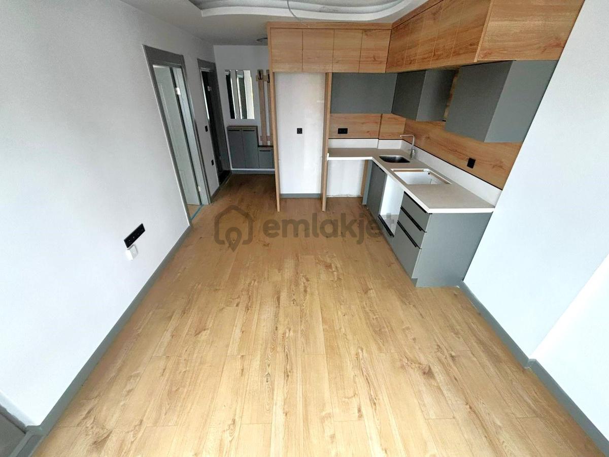 🏡akçay'da Aygül'den Sıfır Merkezi Lokasyon'da Ara Kat Asansörlü Açık Mutfaklı 1+1 Satılık Daire🏡 - 13