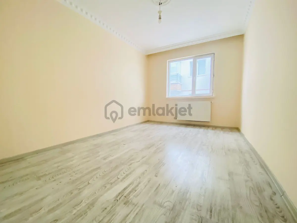 Mutlu'da Vadi Manzaralı 3+1 Asansörlü Ara Kat Satılık Daire !!! - 7