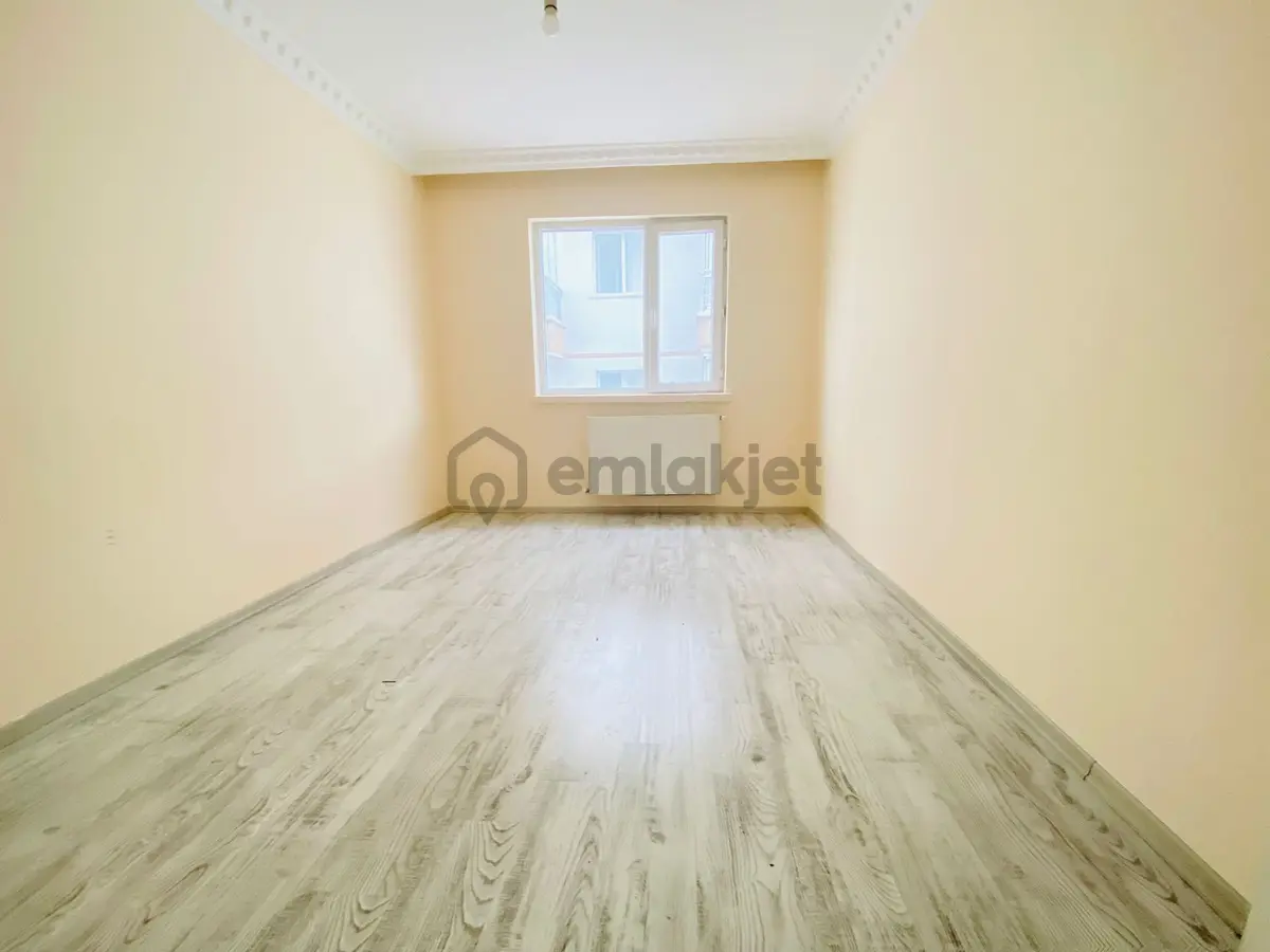 Mutlu'da Vadi Manzaralı 3+1 Asansörlü Ara Kat Satılık Daire !!! - 6