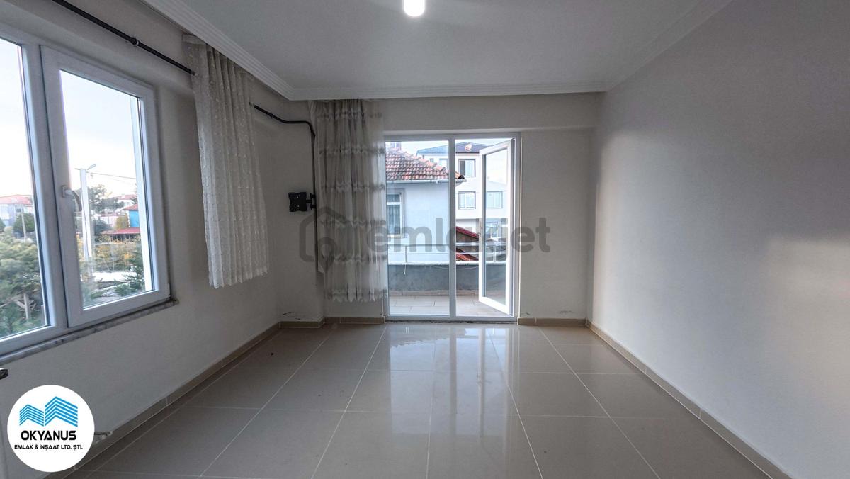 Sakarya Karasu Da Yenimahallede Şirin Ve Güzel 2+1 Daire - 8