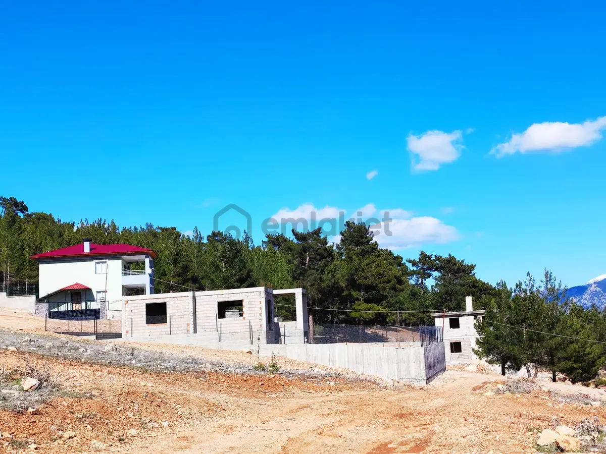 Kar Emlaktan Yenikonacık Efes Sitesi Üzerinde 400 M2 Satılık Arsa - 15