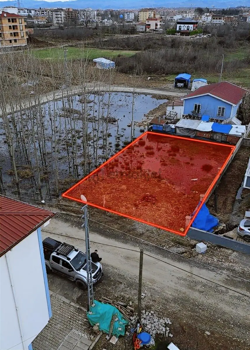 Görgülü Emlaktan Acil Satılık Arsa 323 M² - 12