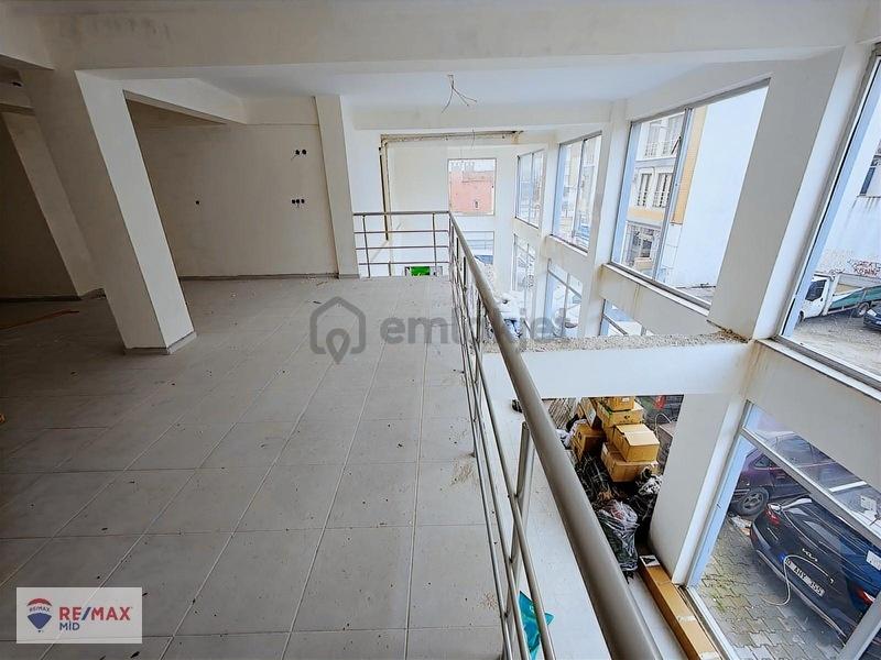Remax Mıd - 2. Oruçgazı - Satılık Asma Katlı Dükkan - 16