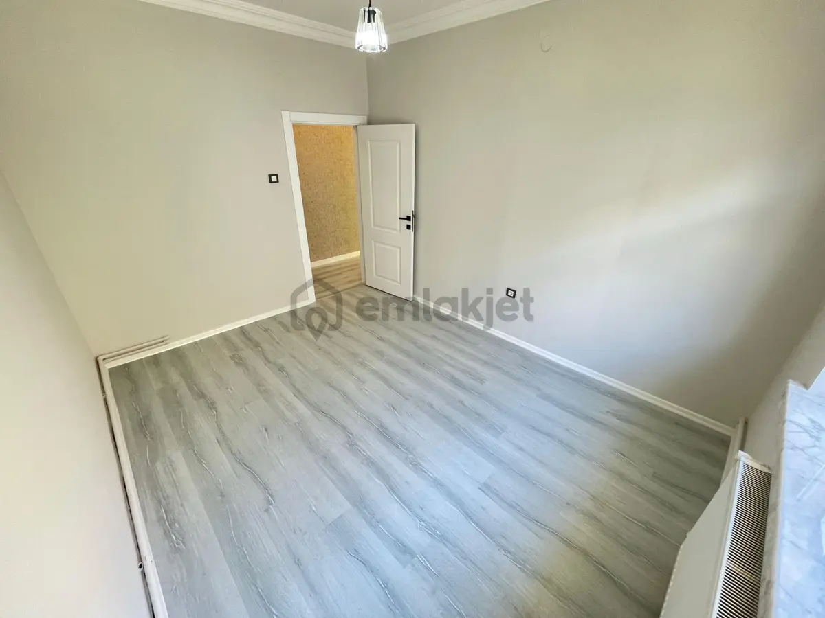 Tepebaşı'nda Bağımsız Katta Full Yapılı 3+1 Daire - 25