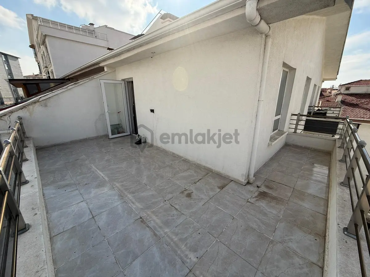 Pasinler Cadde Yakını - 16