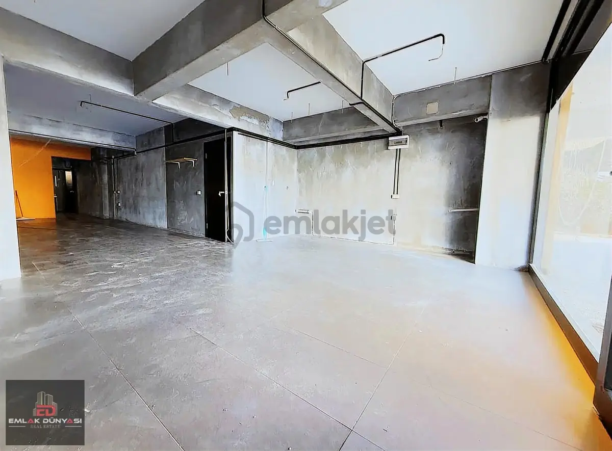 Şirinyalı Mahallesi Satılık Bodrumlu Dükkan - 11