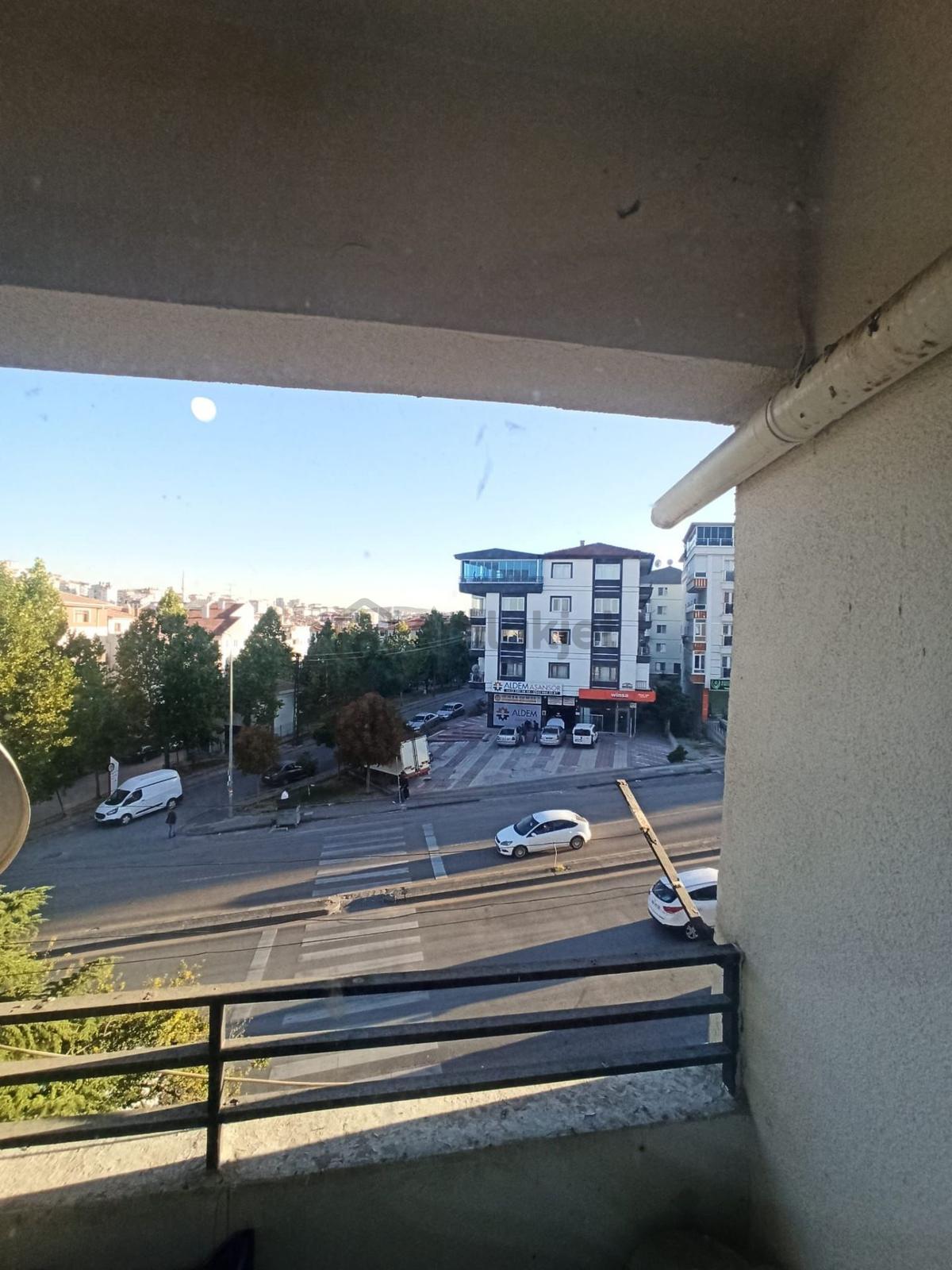 Piyade Mahallesinde 2+1 Fırsat Daire - 15